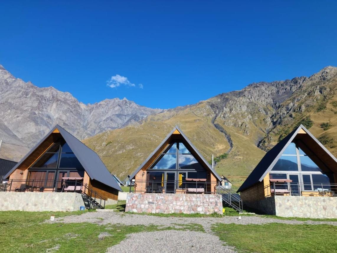 Kera Cottages Kazbegi Экстерьер фото